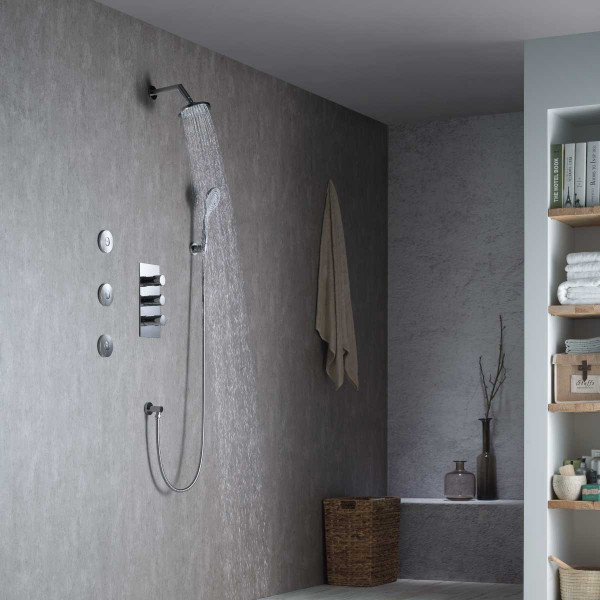 shower set in chrome