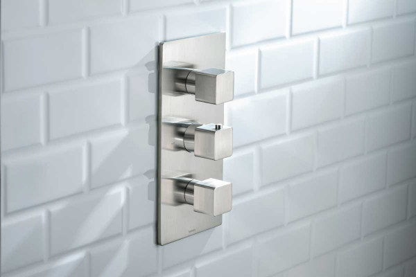 brass shower faucet