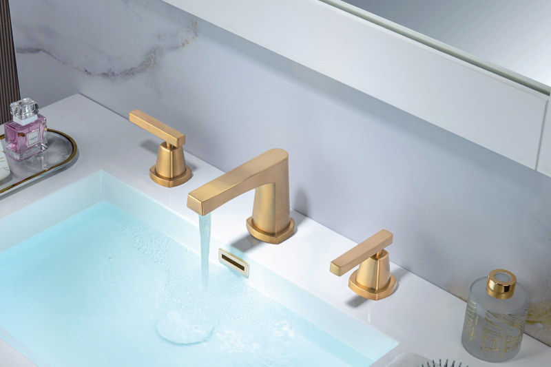 Brushed Bronze Tub Faucet